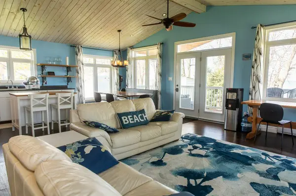 166 Easy LN, Frontenac Islands, ON K0H 2Y0