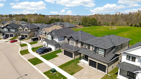 32 Sutherland CRES, Ingersoll, ON N5C 0E4