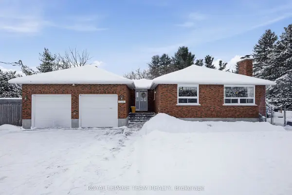 3246 Elizabeth ST, Greely - Metcalfe - Osgoode - Vernon And Area, ON K0A 2W0