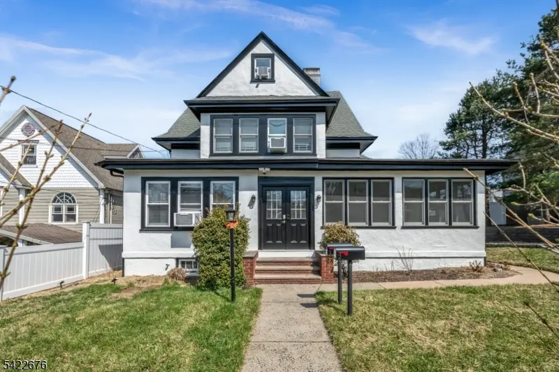 56 S Mountain Ave, Cedar Grove Twp., NJ 07009