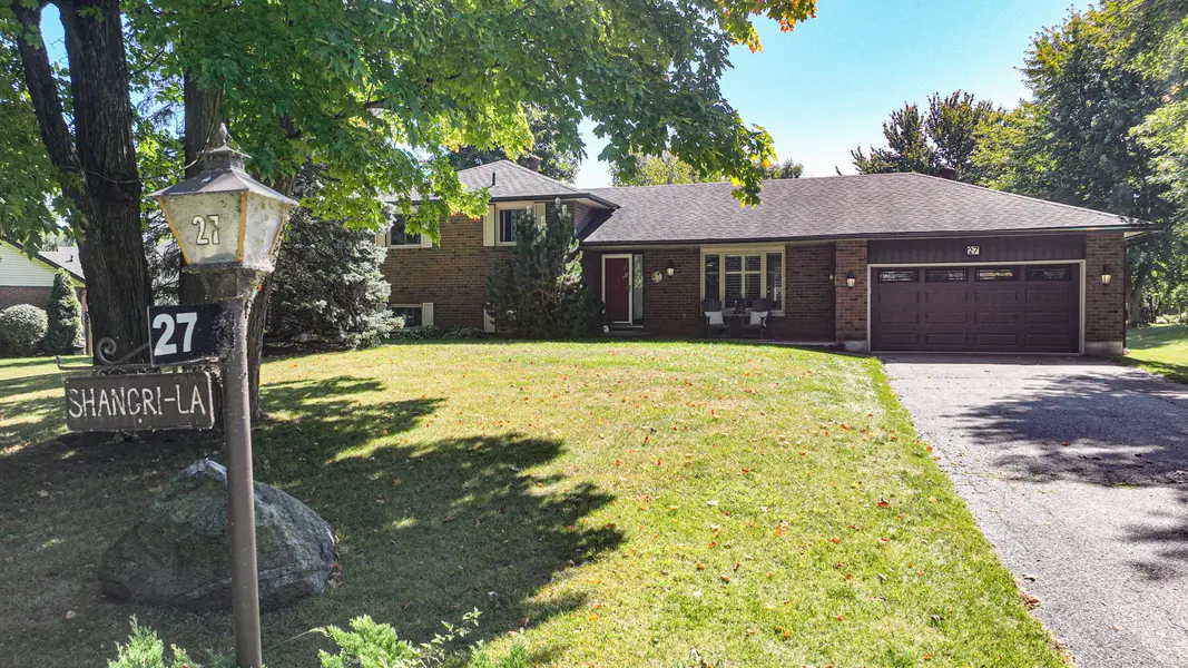 27 Thicketwood PL, Ramara, ON L0K 1B0