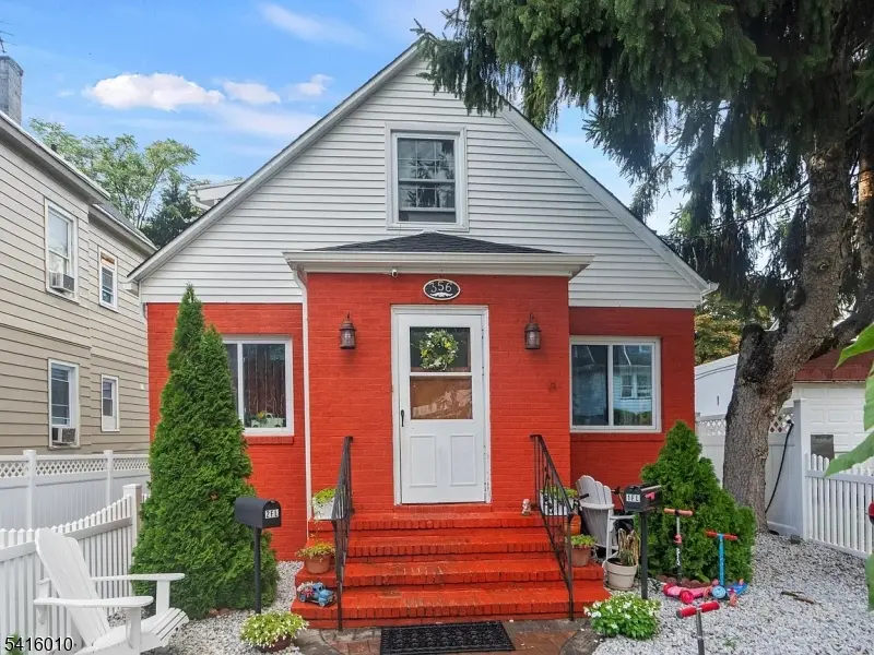 356 Sherman St #2, Passaic City, NJ 07055