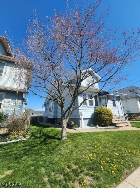 23 Park Ave #2, Garfield City, NJ 07026