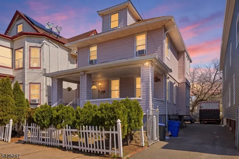 140-144 Lily St, Paterson City, NJ 07522