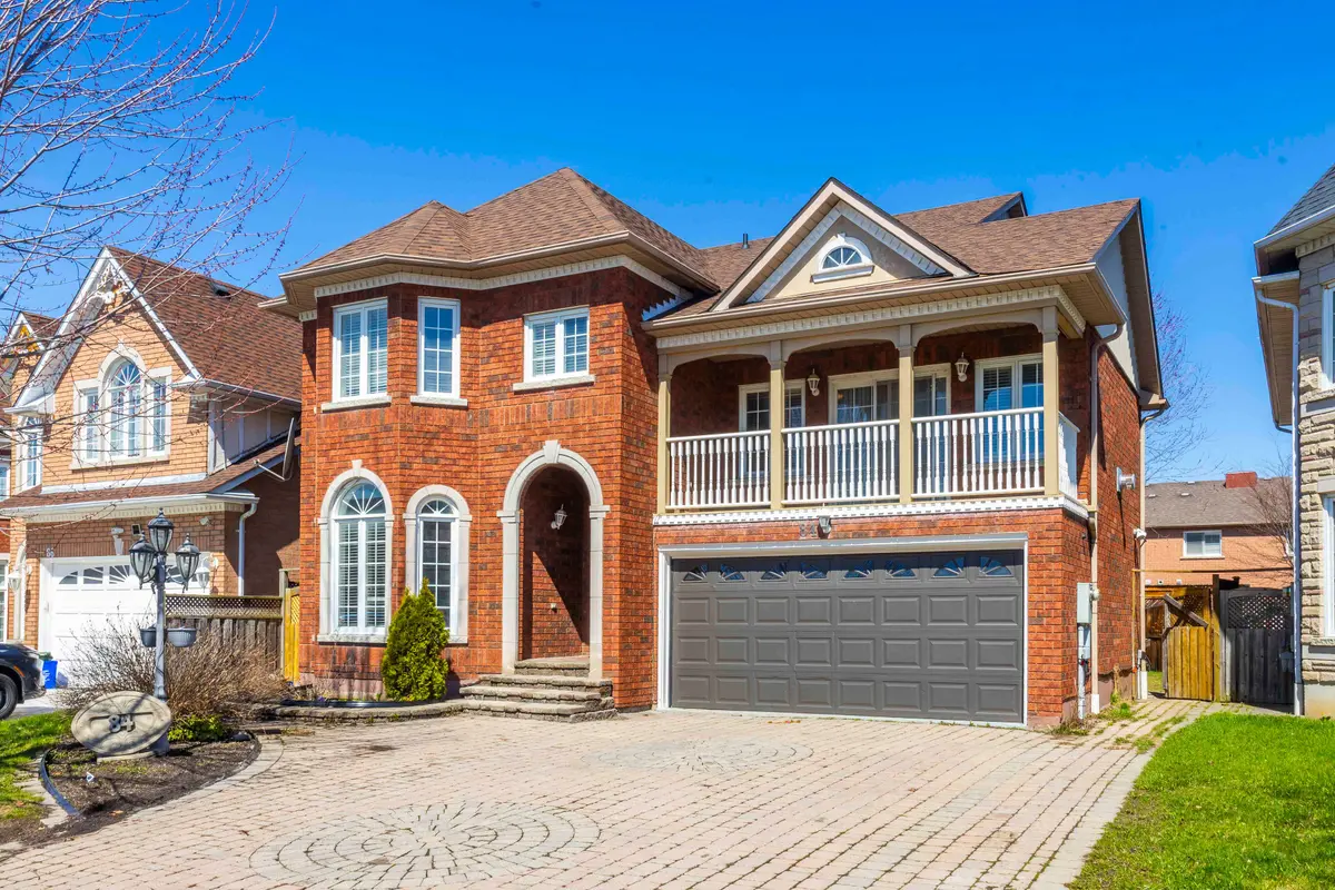 84 Bowles DR, Ajax, ON L1T 4B6