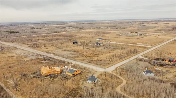 132 Matte DR, Kleefeld, MB R0A 1V0