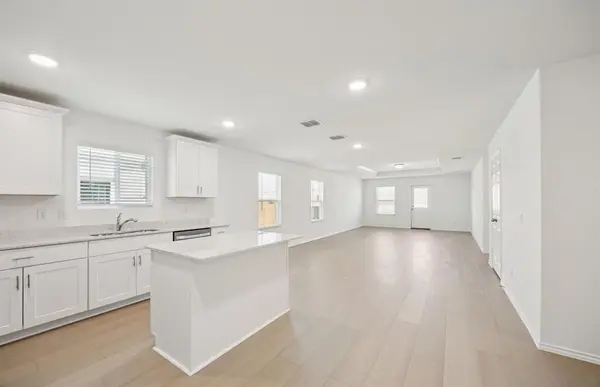 2043 Pleasant Knoll Circle, Forney, TX 75126