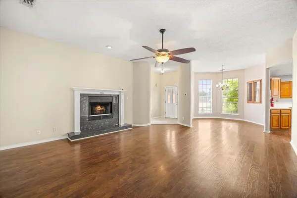 3905 Frisco Circle, Granbury, TX 76048