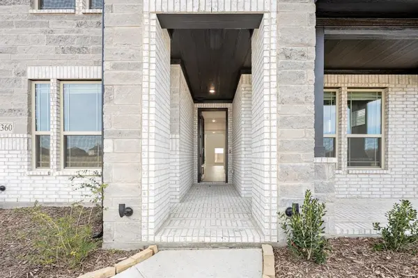 3360 Hollow Falls Place, Mesquite, TX 75181