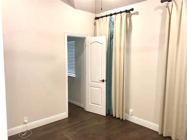 3113 Coral Ridge Court, Mesquite, TX 75181