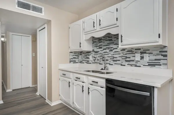 4500 Larner Street, The Colony, TX 75056