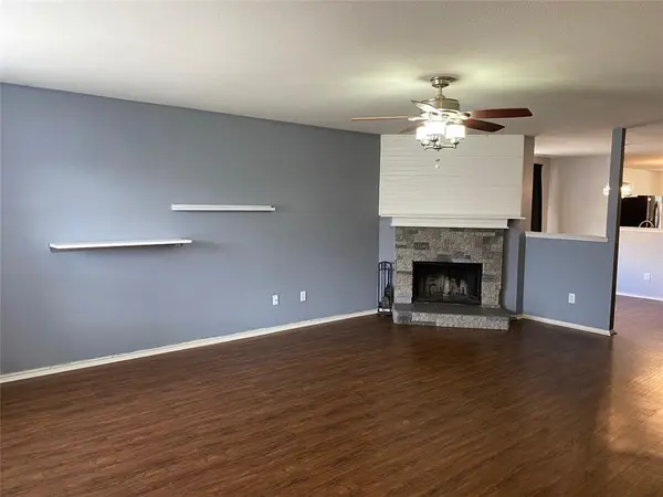 912 Mosaic Drive, Fort Worth, TX 76179