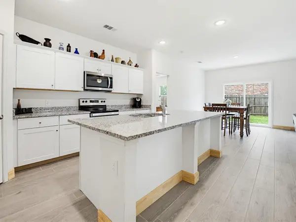 1533 Ancer Way, Fort Worth, TX 76052