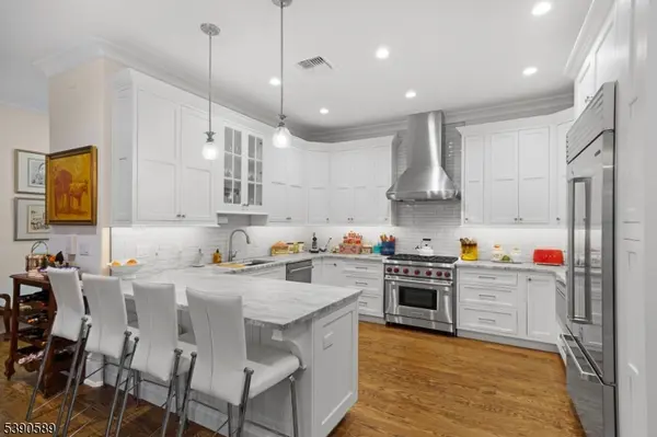 80 Claremont Rd unit 206 #206, Bernardsville Boro, NJ 07924