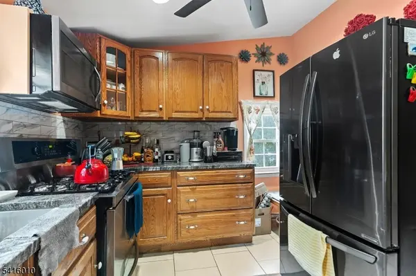 356 Sherman St #2, Passaic City, NJ 07055