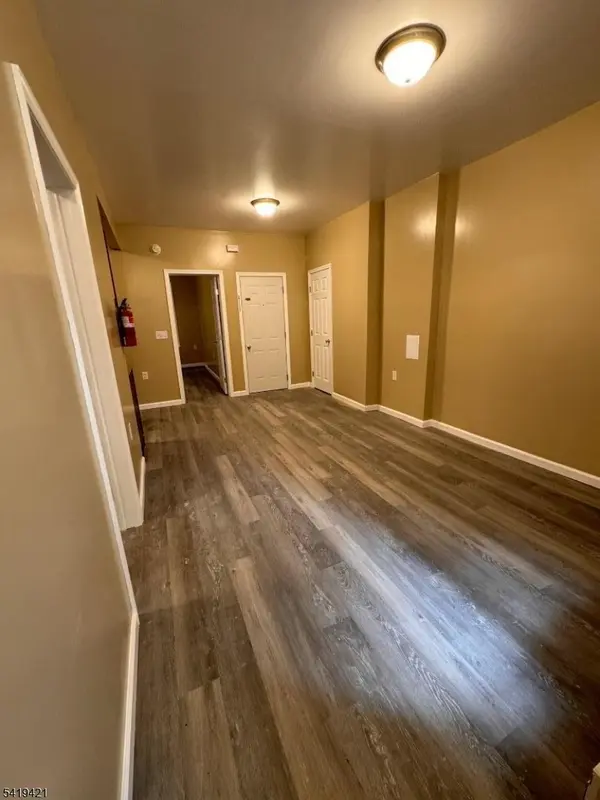 106-108 N 8Th St, Paterson City, NJ 07522