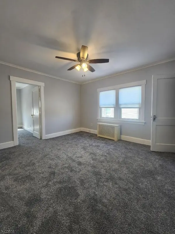 23 Park Ave #2, Garfield City, NJ 07026