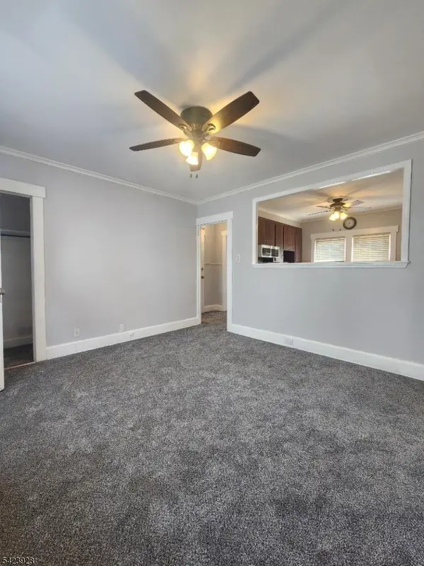 23 Park Ave #2, Garfield City, NJ 07026