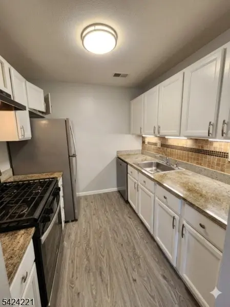 151 W Market St, Newark City, NJ 07103