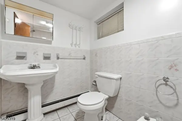 126 Garden Ave, Belleville Twp., NJ 07109