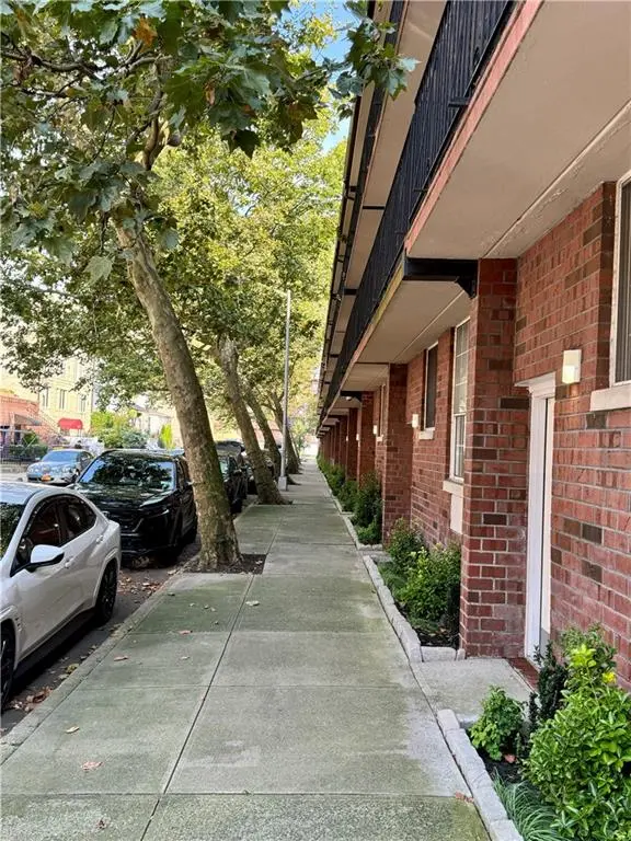 308 101st ST #44A, Brooklyn, NY 11209