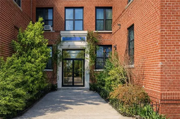 291 Martense ST #3K, Brooklyn, NY 11226