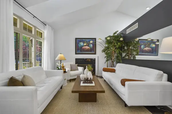 5849 Lafayette LN, Scio Twp, MI 48103