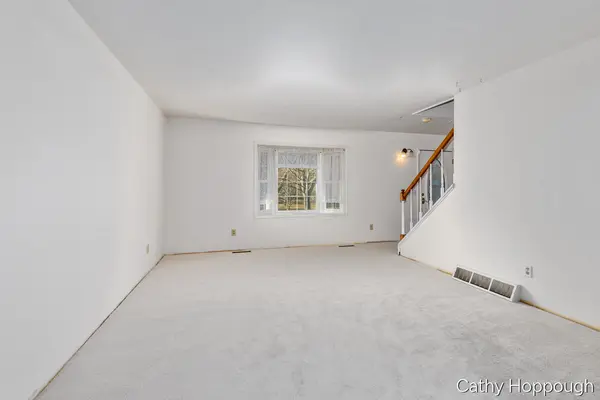 775 River RD, Hastings Twp, MI 49058