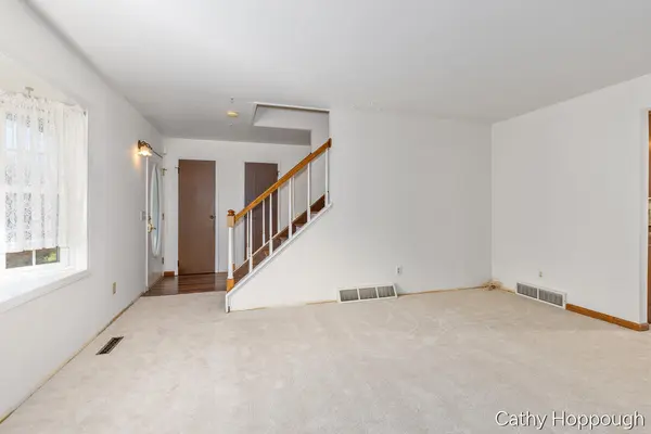 775 River RD, Hastings Twp, MI 49058