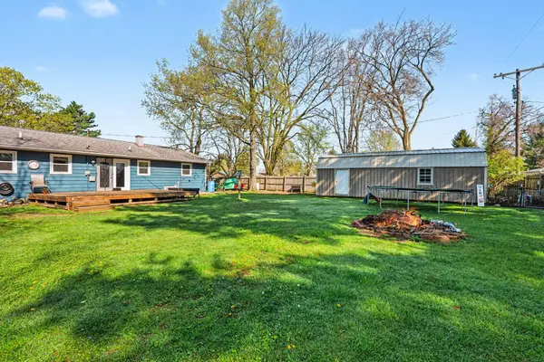 69375 Vicky DR, Sturgis Twp, MI 49091