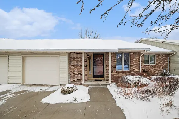 340 Applewood LN, Pleasant, MI 48858