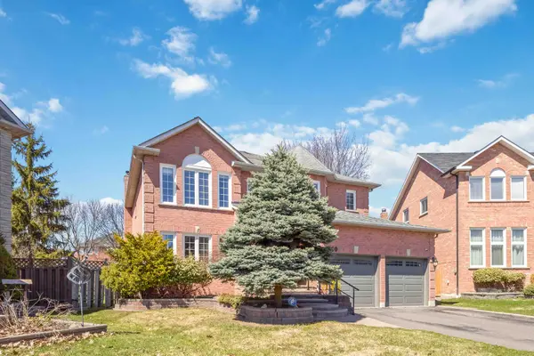 50 Lipton CRES, Whitby, ON L1R 1W7