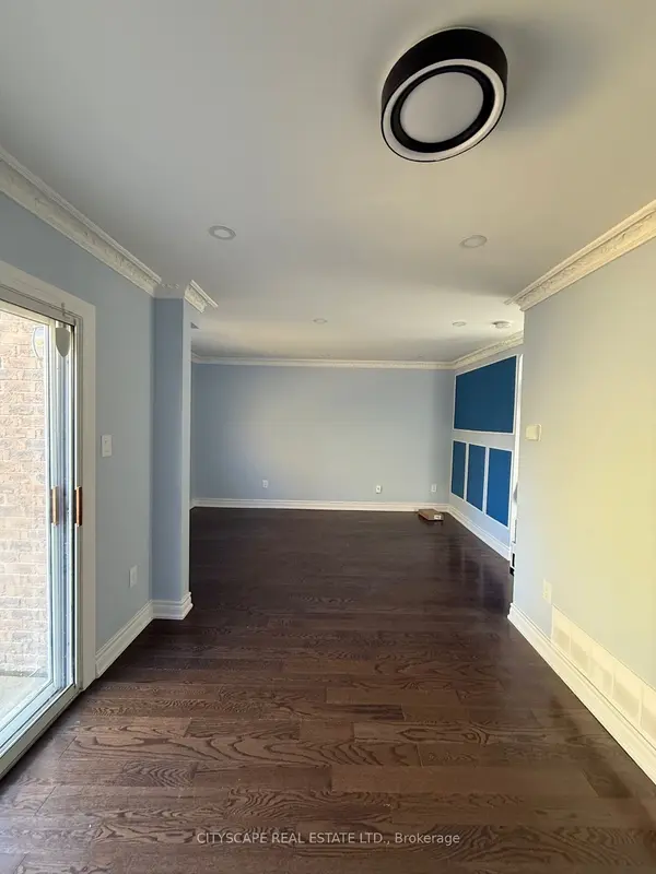 82 Chatfield DR, Ajax, ON L1T 2J9