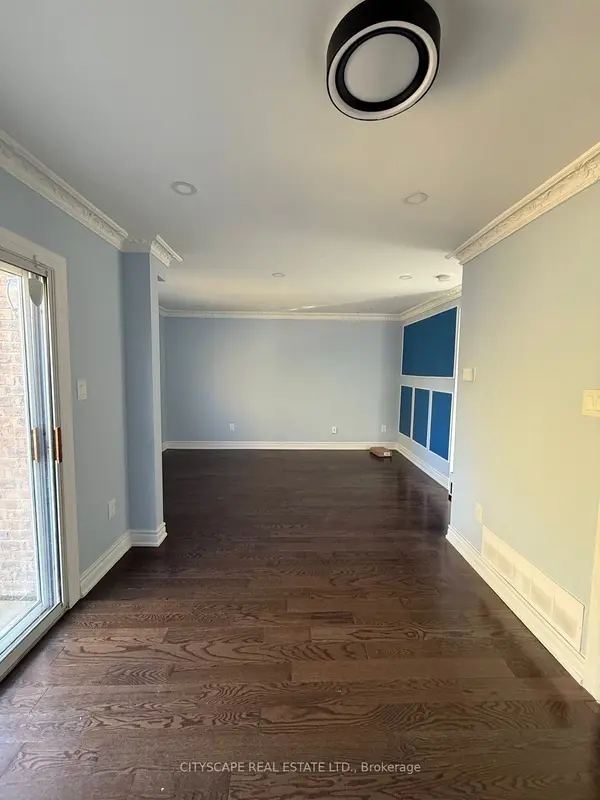 82 Chatfield DR, Ajax, ON L1T 2J9