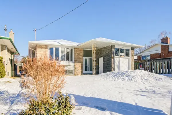 36 Birchard ST, Toronto E05, ON M1T 1Z2