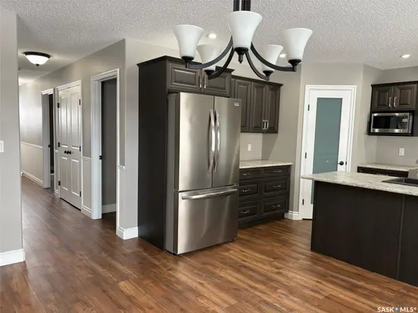 222 3rd AVENUE, Glaslyn, SK S0M 0Y0