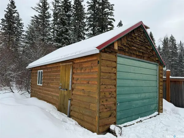 127 Helen STREET, Chitek Lake, SK S0J 0L0