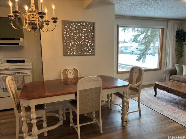 674 Grandview STREET W, Moose Jaw, SK S6H 5L4