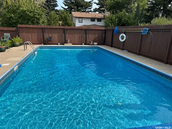 117 Mount Allison CRESCENT, Saskatoon, SK S7H 4A4