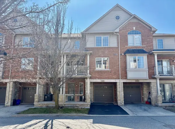 628 GARIBALDI Common, Burlington, ON L7L 0E2