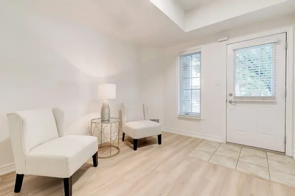 628 GARIBALDI Common, Burlington, ON L7L 0E2