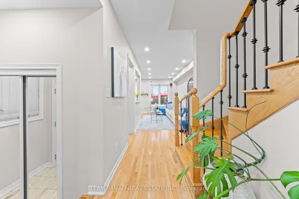 99 Naperton DR, Brampton, ON L6R 3N5