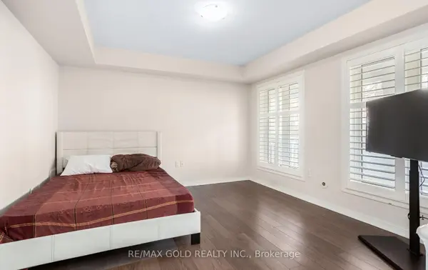 644 Scott BLVD, Milton, ON L9T 0P2