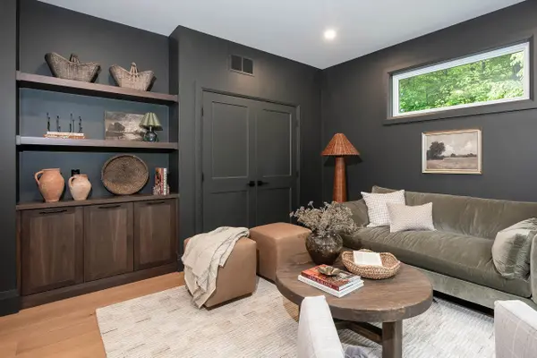 4512 Concession 11 RD, Puslinch, ON N0B 2J0