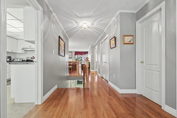 98 Beasley CRES, Cambridge, ON N1T 1T5