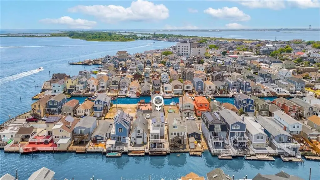 40 West 13th RD, Broad Channel, NY 11693