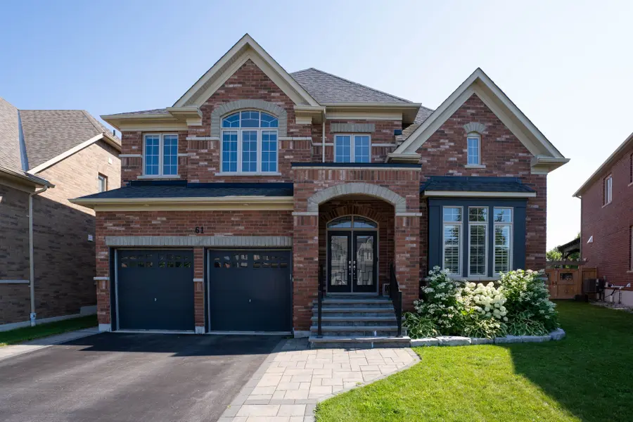 61 Oliver's Mill RD, Springwater, ON L9X 0S7