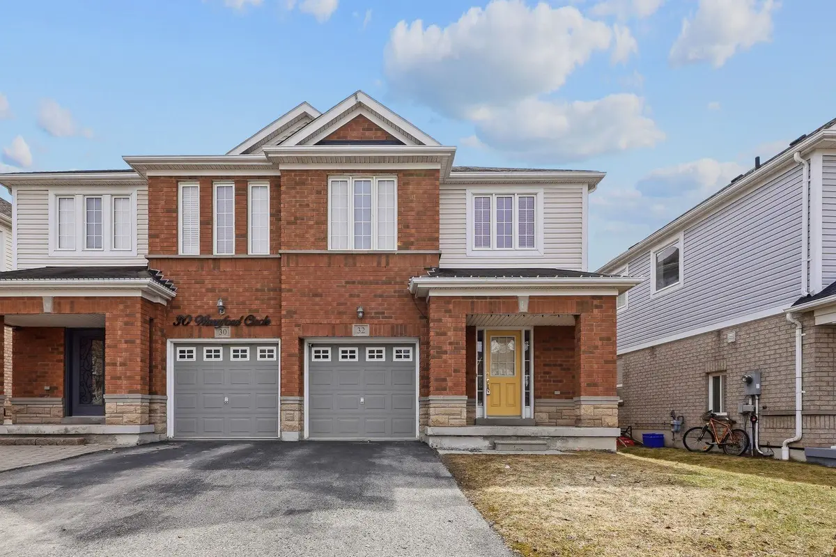 32 Warnford CIR, Ajax, ON L1T 0J6