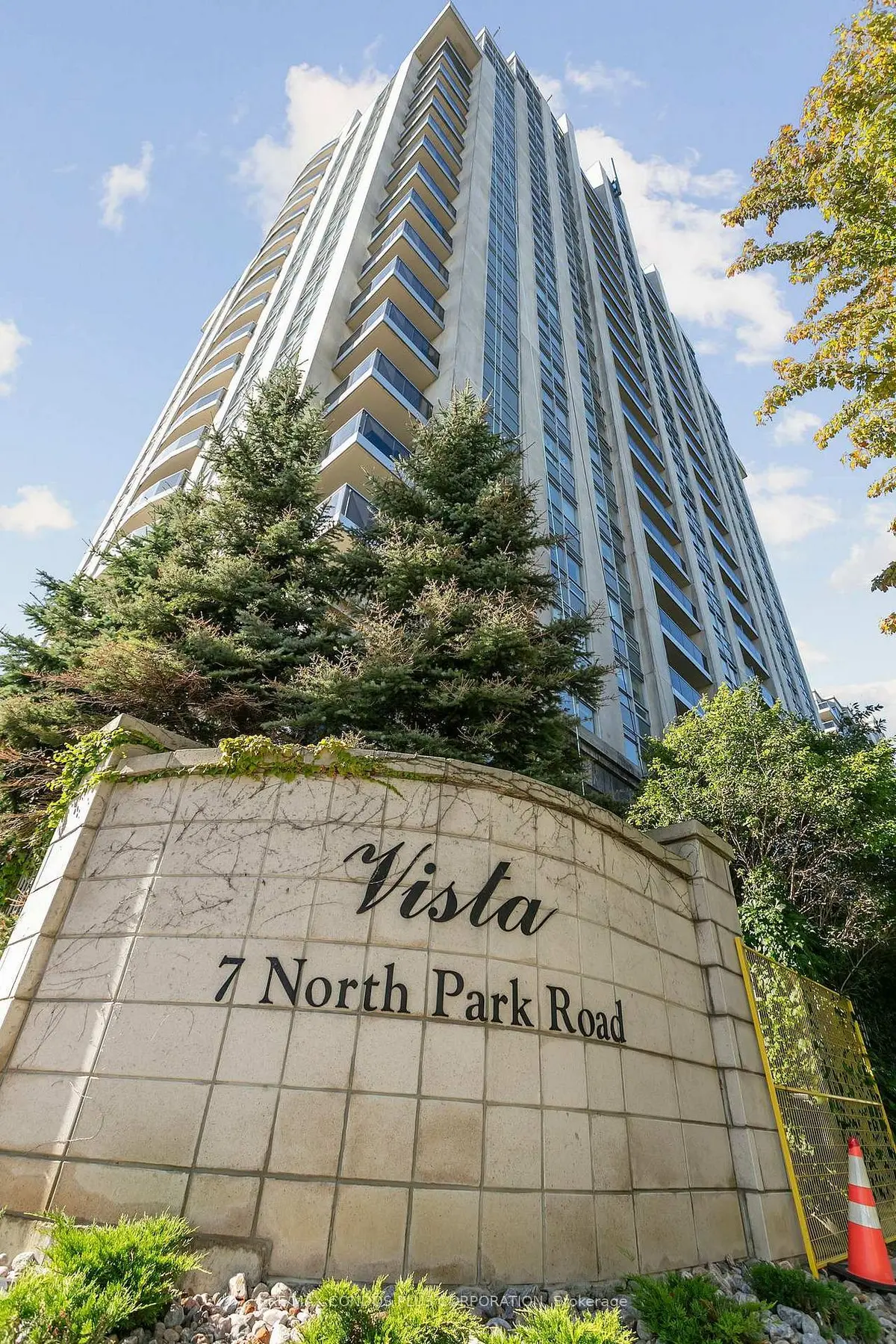 7 N Park RD #1202, Vaughan, ON L4J 0C9