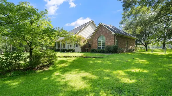 875 Arnold Paul Road, Canton, TX 75103